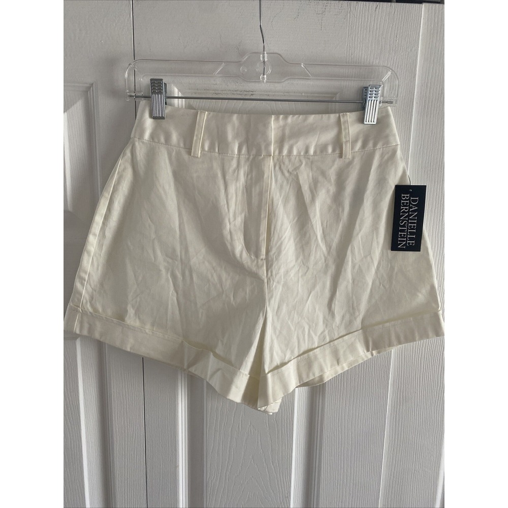 Danielle Bernstein Cuffed Tailored Shorts Womens Size 2 Ivory Cotton Stretch NEW